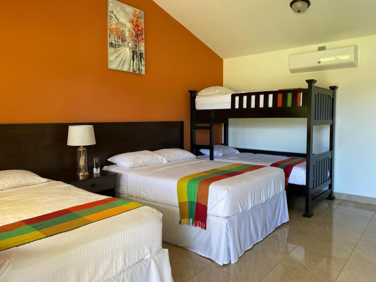Hotel Boutique Victoria Moyogalpa Bagian luar foto